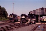 NS 2769 & 5158 with SOU # 2372 at Glenwood Yard